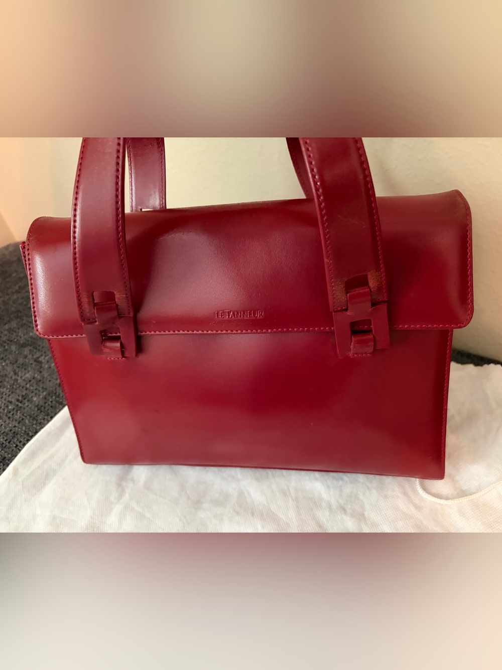 Le Tanneur Leather Handbag in Dark Red - Picture 2 of 15